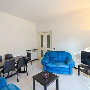 appartamento-a-150-metri-dal-mare.hotelitalianriviera.com/